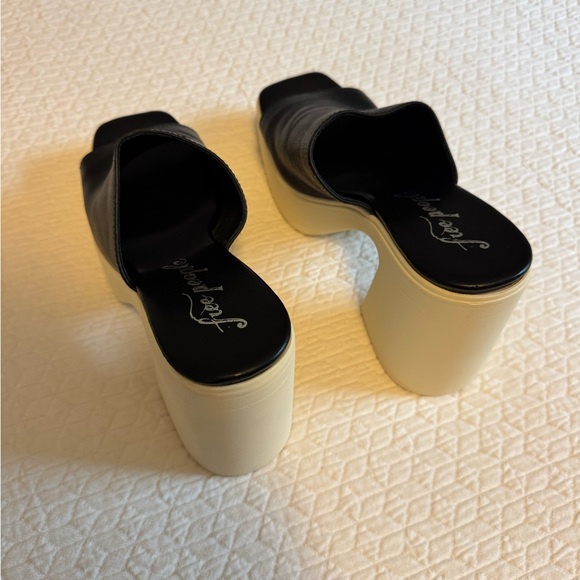 Free People Black and Cream Heeled Mules - Picture 7 of 7